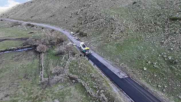 Kayseri'de üreticilere can suyu olacak yol! Başkan yerinde inceledi