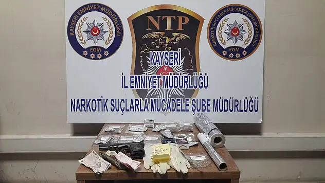 Uyuşturucu tacirlerine operasyon: 2 gözaltı
