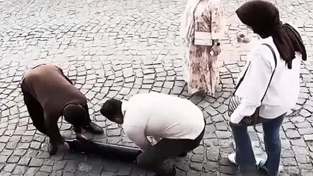 Kayseri'de vatandaşlar Seyit Onbaşı'nın mermisini kaldıramadı