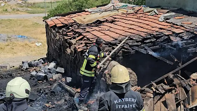 Kayseri'de yangın çıktı! Duman paniğe sebep oldu