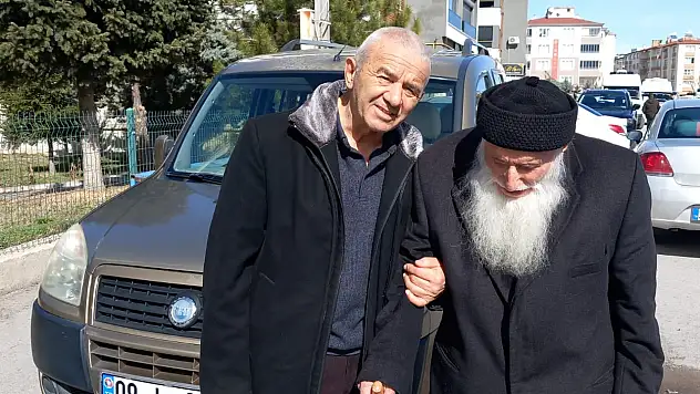 Kayseri'de yaşayan 101 yaşındaki Haydar Dede uzun ömrün sırrını açıkladı