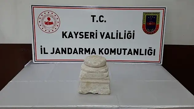 Kayseri'de 1800 yıllık tarihi sütun ele geçirildi

