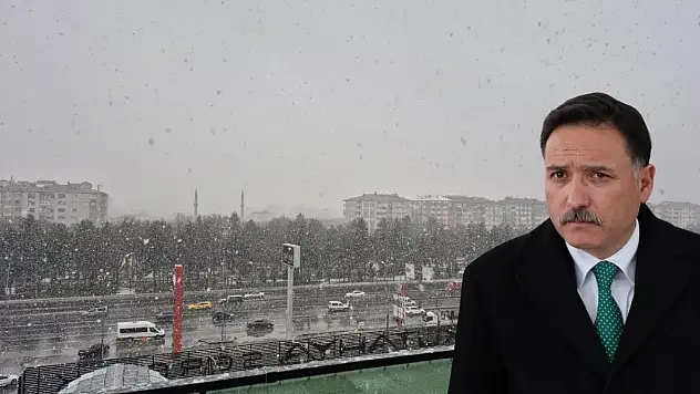 Kayseri'de yoğun kar yağışı başladı! Okullar tatil olacak mı?