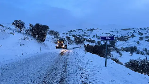 Kayseri'de yollar bir bir kapanıyor: Şimdi de Pınarbaşı-Göksun hattı
