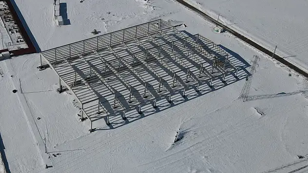 Kayseri'de yüzlerce kişiye istihdam sağlayacak! Başkan fabrikanın son durumunu açıkladı