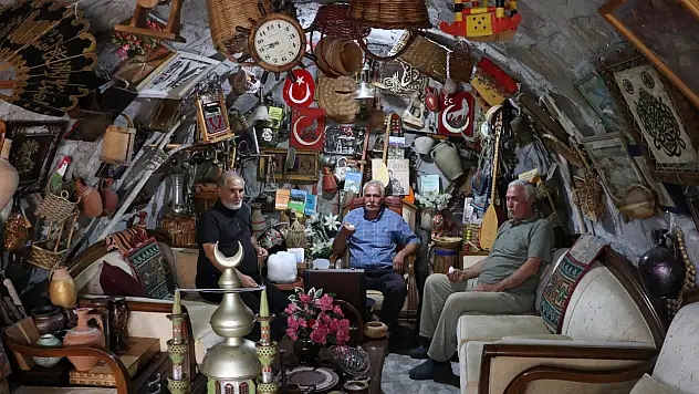 Kayseri'deki bu evin her köşesi tarih kokuyor