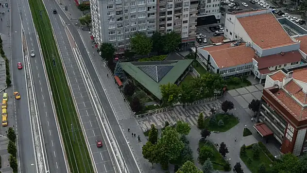 Kayseri'deki emeklilerin akın ettiği çay bahçesi yıkıldı! Milyonluk imzalar atıldı