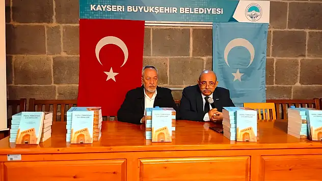 Kayseri'deki konferans: 'Doğu Türkistan'a Ses Ver'