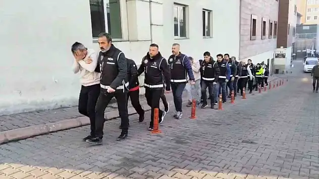 Kayseri'deki milyonluk yolsuzluk davasında yeni gelişme