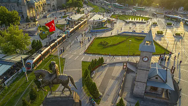 Kayseri'deki o projeyi Türkiye'ye örnek gösterdi