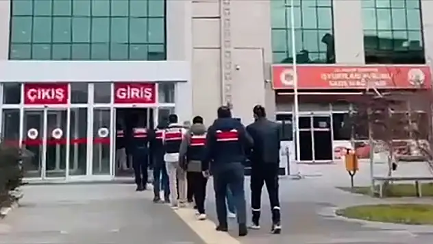 Kayseri'deki siber suç çetesi çökertildi