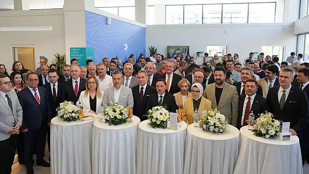 Kayseri'den Nevşehir'e sağlık yatırımı programı: Önemli isimler buluştu