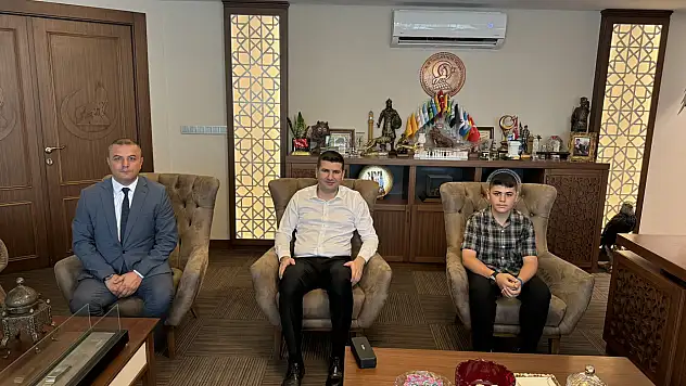 Kayseri'den, Ülkü Ocakları Genel Başkanına ziyaret