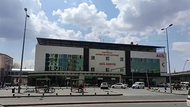 Kayseri Devlet Hastanesi'nde yıldırım alarmı! Korunma sistemi kuruluyor