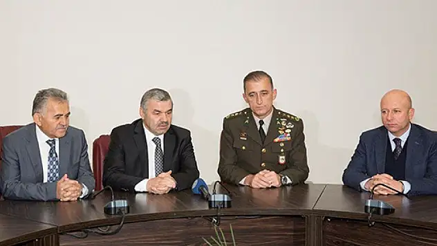 &quotKayseri her zaman askeri ve polisinin yanında&quot