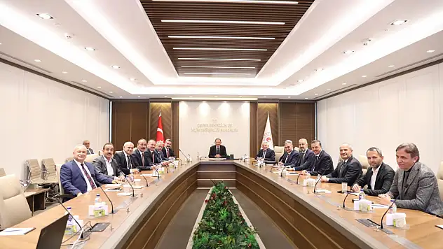 Ankara'da buluşup Kayseri'yi konuştular!