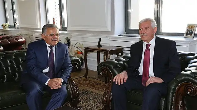 Kayseri İl Milli Eğitim Müdürü Elmalı, Melikgazi Belediyesi'ni ziyaret etti