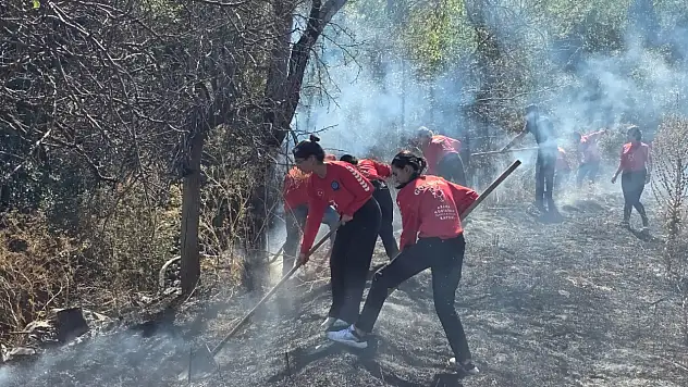 Kayseri itfaiyesi komşu şehirde
