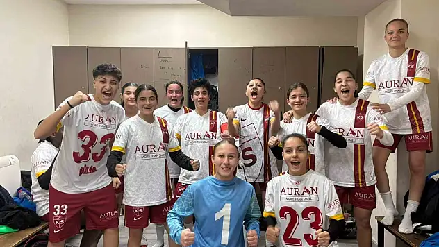 Kayseri Kadın FK 3 puanı 7 golle aldı!