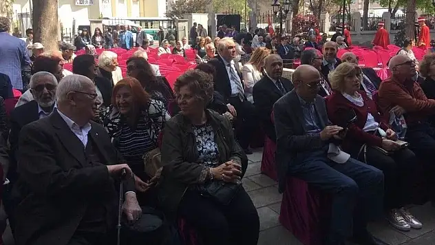 Kayseri Lisesi mezunları bir araya geldi
