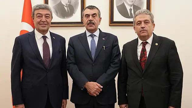 Kayseri Milletvekillerinden Bakan Tekin'e ziyaret