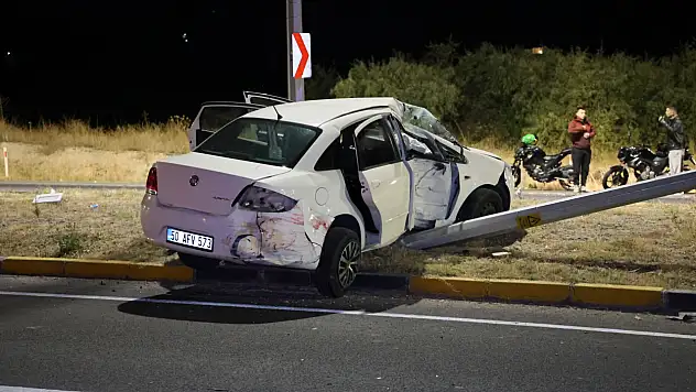 Kayseri-Nevşehir yolunda tilki manevrası kazayla bitti
