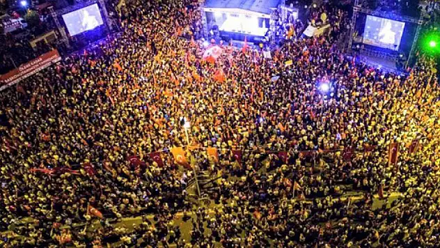 Kayseri'nin 'Demokrasi Nöbeti' rekoru