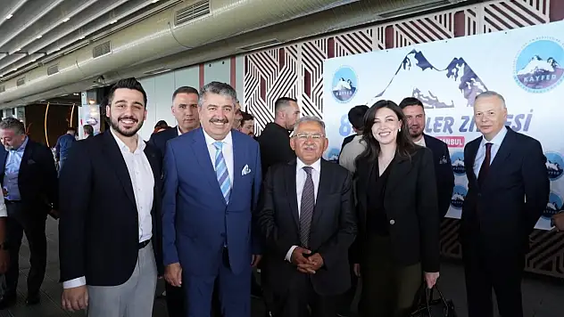 Kayseri'nin geleceği zirvede ele alındı