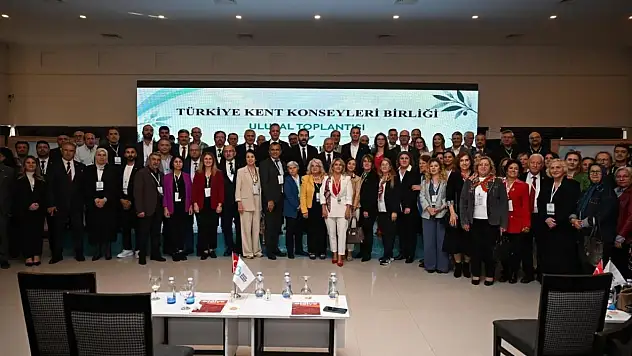 Kayseri'nin gelecek hedefleri Balıkesir'de konuşuldu!