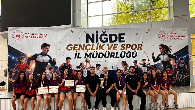 Kayseri'nin genç sultanları Türkiye ikincisi oldu! Büyük başarı geldi!