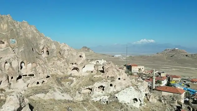 Kayseri'nin ilçesinde ki o gizli hazine keşfedilmeyi bekliyor!