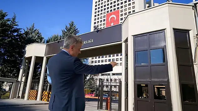 Kayseri'nin 'iş bitiren vekili' bir Bakanlığın kapısına daha dayandı! Bakalım buradan ne çıkacak?