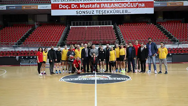 Kayseri'nin kadın basketbol takımı destek bekliyor