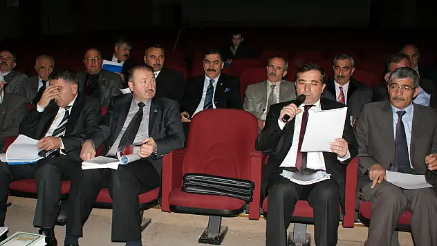 Kayseri'nin o ilçesinde Koç gibi buluşma! AK Partili Koç, İYİ Partili Koç'u bakın nereye davet etti?