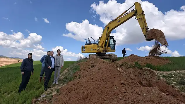 Kayseri'nin o ilçesinde vatandaşı heyecanlandıran gelişme: İş makineleri neden sahaya indi