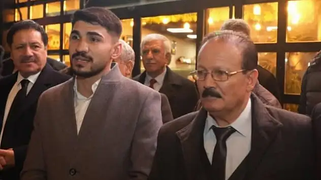 Kayseri'nin sevilen ozanı hastaneye kaldırıldı!