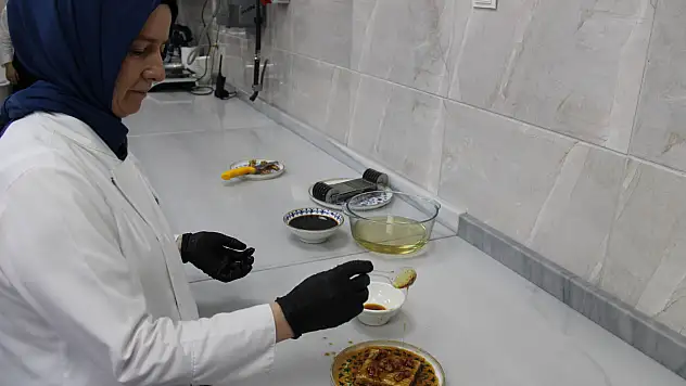 Kayseri'nin tescilli tatlısı bayramda kapış kapış gidiyor