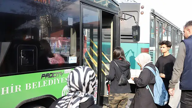 Kayseri'nin yoğun mahallelerinde otobüs güzergahları yenilendi
