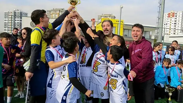 Kayseri Okul Sporları'nda şampiyon belli oldu