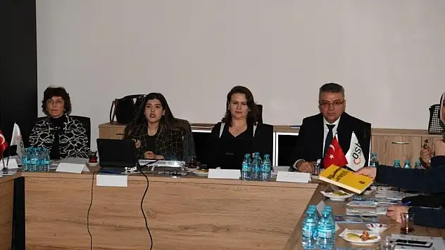 Kayseri OSB'de 'dış ticarette projelendirme' eğitimi
