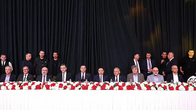 Kayseri OSB Genel Kurulu'nda gözler o ismi aradı
