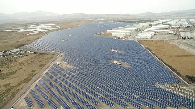 Kayseri OSB güneş tarlaları geleceği aydınlatıyor