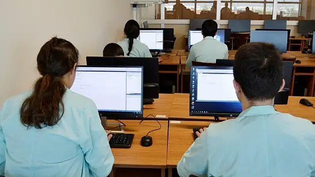Kayseri OSB Teknik Koleji Nitelikli İşgücüne Değer Katıyor