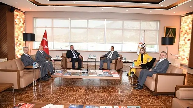Kayseri OSB Türk Ticaret Merkezleri Projesinin ilkini Dubai'de hayata geçiriyor
