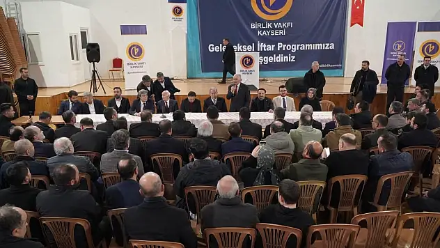 Kayseri protokolü iftar programında buluştu