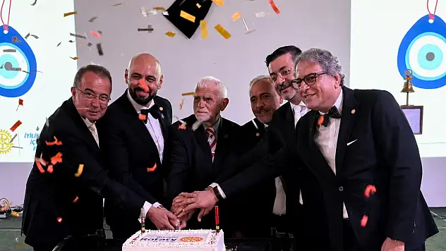 Kayseri Rotary'de görev değişimi!