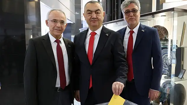 Kayseri Sanayi Odası'nın tek adayı oyunu kullandı