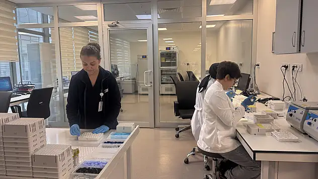 Kayseri Şehir Hastanesi'nde 'Altın Metot'