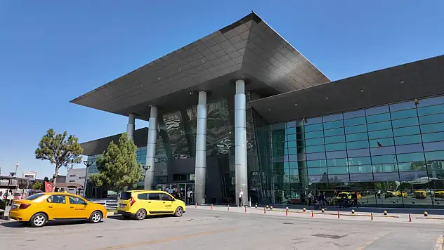Kayseri Şehir Terminali'nde büyük dönüşüm! Yenileme çalışmaları başladı