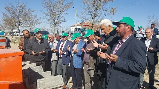 Kayseri Şeker, pancar ekim törenlerine Develi'de devam etti